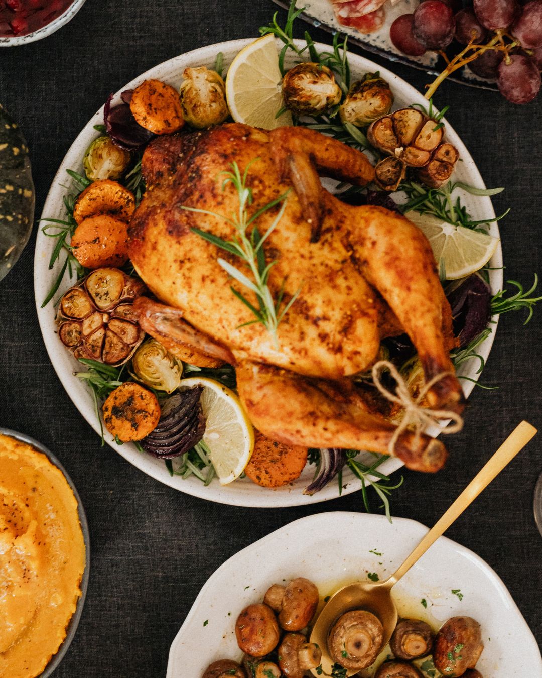 NAVIGATING THE HOLIDAYS + COMPLEX TRAUMA